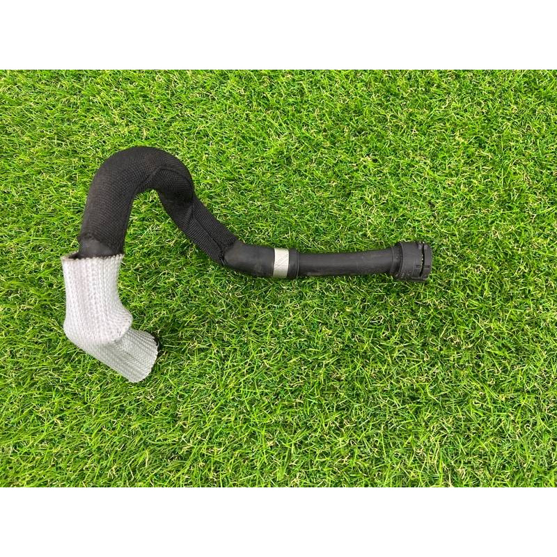 Патрубок (система охлаждения) Volkswagen Touareg II NF 2013 3.0 TDI 7P6122109C