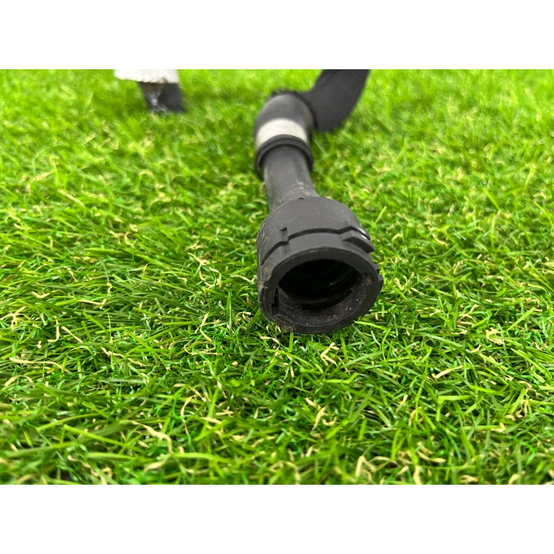 Патрубок (система охлаждения) Volkswagen Touareg II NF 2013 3.0 TDI 7P6122109C