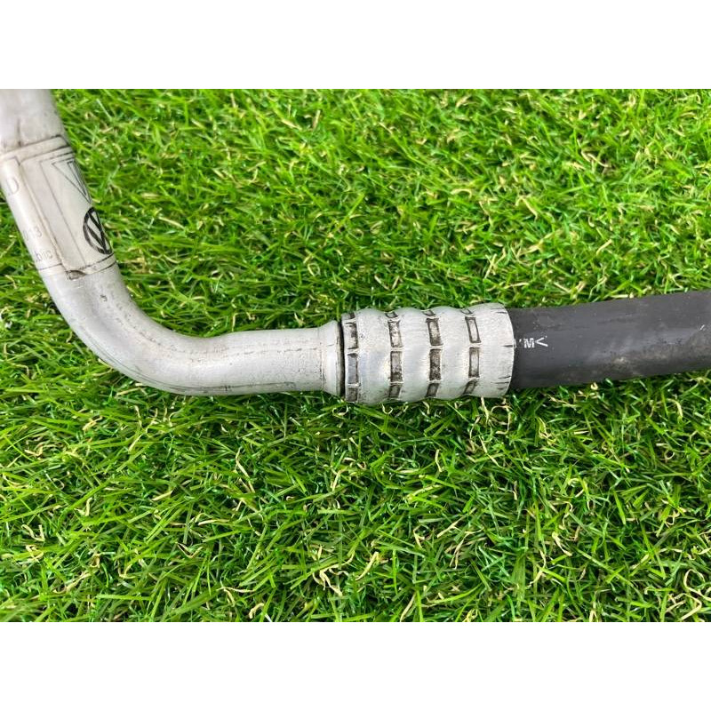 Трубка кондиционера (отопление и кондиционирование) Volkswagen Touareg II NF 2013 3.0 TDI 7P0820721D