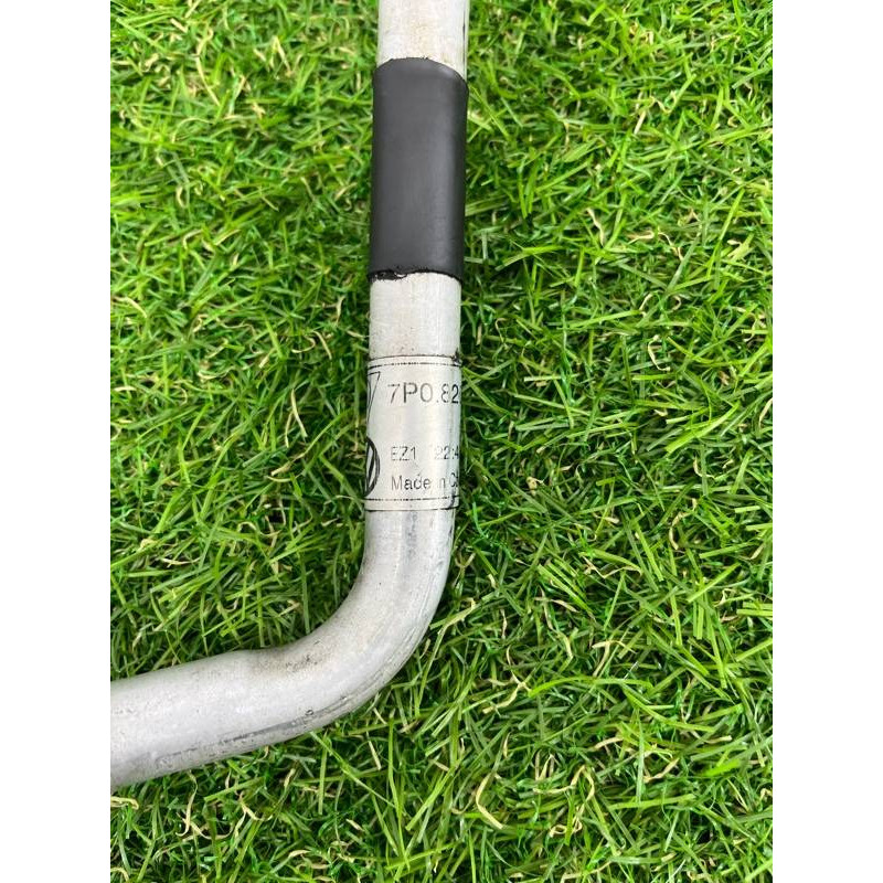 Трубка кондиционера (отопление и кондиционирование) Volkswagen Touareg II NF 2013 3.0 TDI 7P0820721D