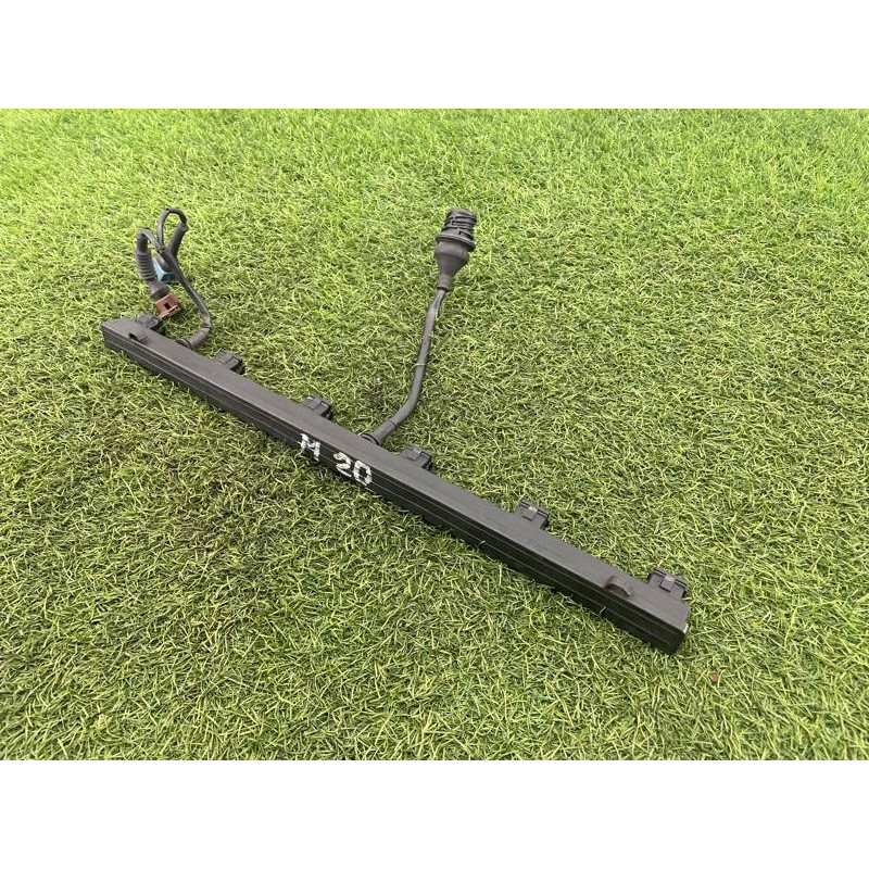 Проводка форсунок (электрика двигателя) BMW 5-series E34 12511719606