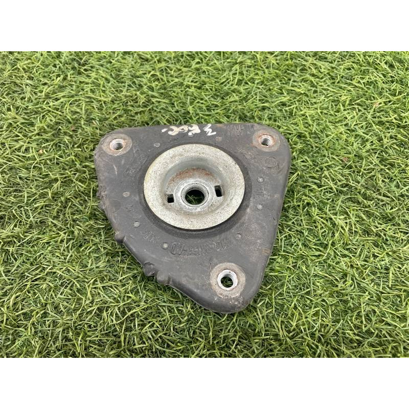 Опора стойки (подвеска) FORD Focus MK3 2012 2.0 CV6Z18183A