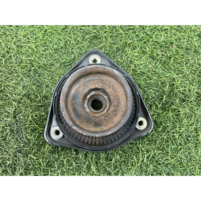 Опора стойки (подвеска) Mercedes-Benz C-class W203 1.8 M111.951 A2033200873