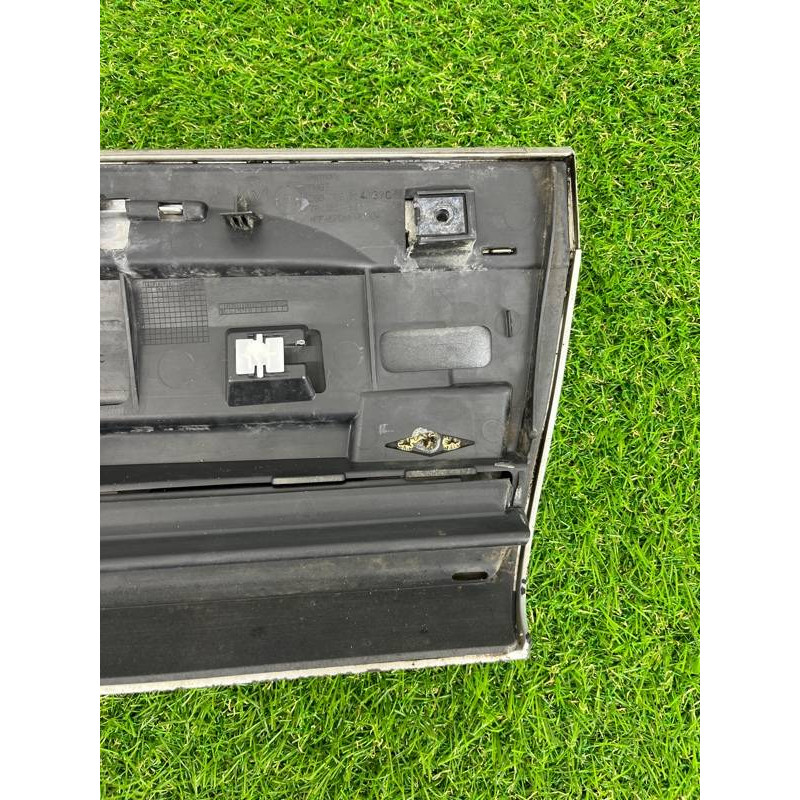 Накладка двери внешняя (кузов и элементы) Volkswagen Touareg II NF 2013 3.0 TDI 7P6854939CGRU