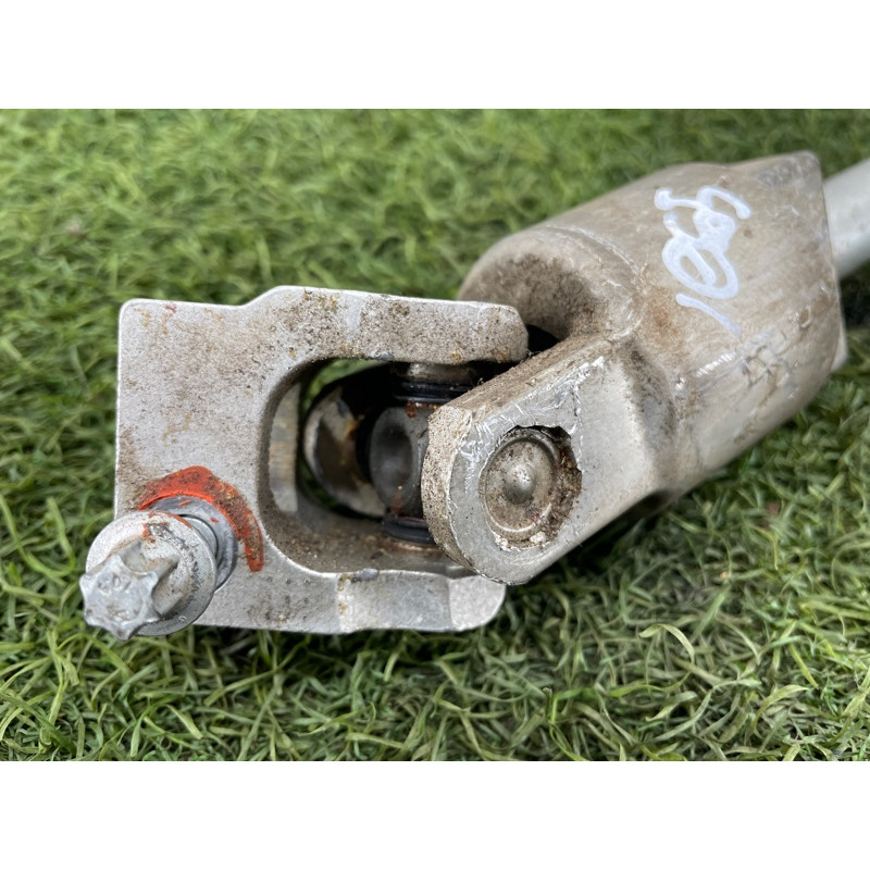 Рулевой карданчик (рулевое управление) BMW 7-series E65 N62B44 32306757495