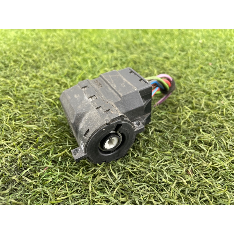 Контактная группа (электрика) BMW 3-series E46 61328363706