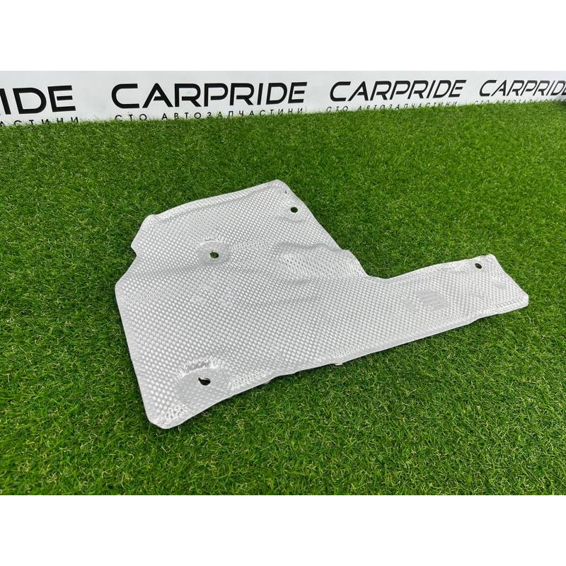 Термозащита (наружные элементы кузова) AUDI A8 D4 2011 4,2 4H0825641C