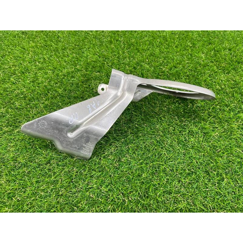 Кронштейн насоса вторичного воздуха (кронштейны двигателя) AUDI A8 D4 2011 4,2 4H0906617H