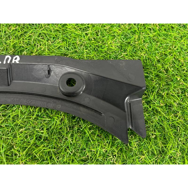 Накладка на крыло (кузов и элементы) AUDI A8 D4 2011 4,2 4H0823746C