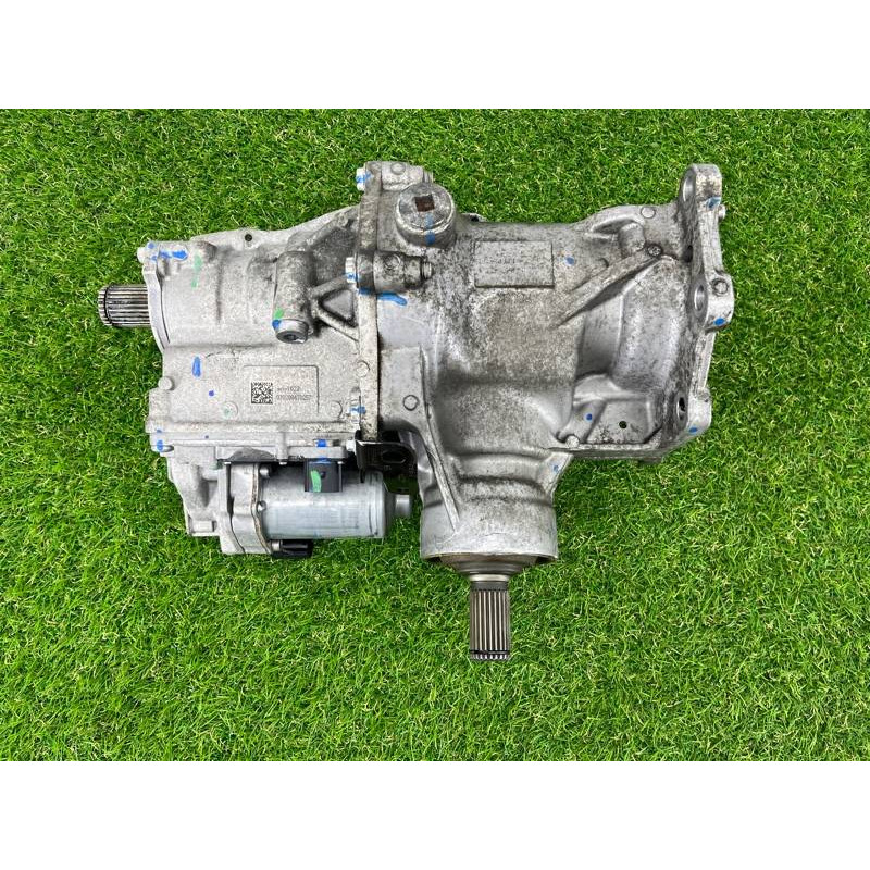 Роздавальна коробка (трансмісія) FORD ESCAPE MK4 2020 1.5 LX6Z7251B