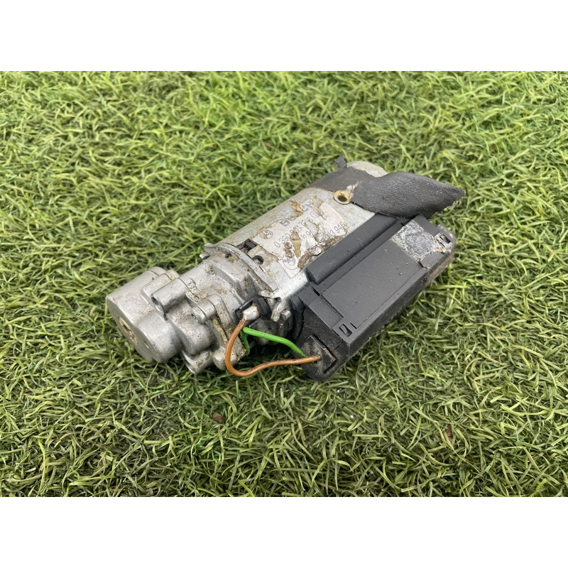 Моторчик регулювання рульової колонки (електрика) BMW X5 E53 M57d30 67646903946