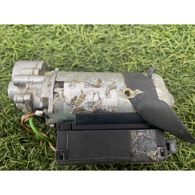 Моторчик регулювання рульової колонки (електрика) BMW X5 E53 M57d30 67646903946