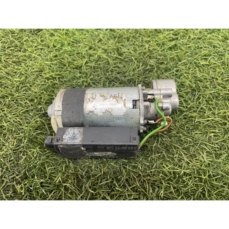 Моторчик регулювання рульової колонки (електрика) BMW X5 E53 M57d30 67646903945