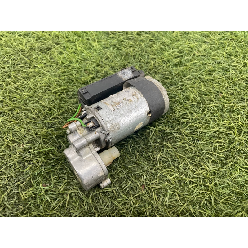 Моторчик регулювання рульової колонки (електрика) BMW X5 E53 M57d30 67646903945