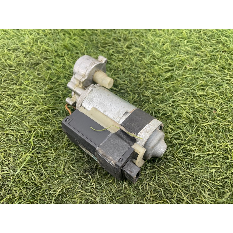 Моторчик регулювання рульової колонки (електрика) BMW X5 E53 M57d30 67646903945