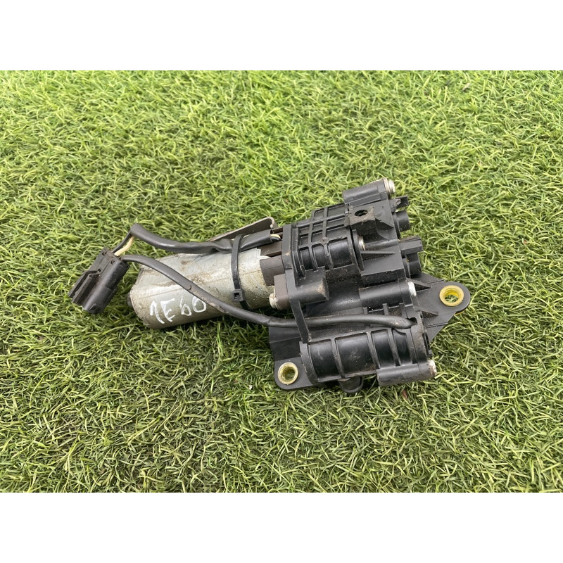 Моторчик регулировки рулевой колонкой (электрика) BMW 5-series E60 2004 M54B22 67646956696