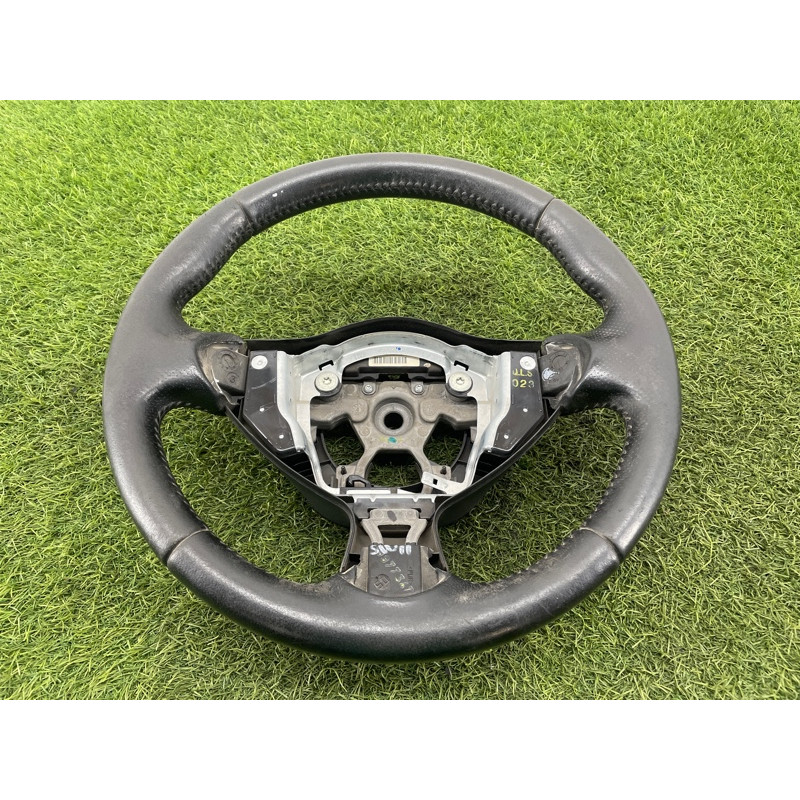 Кермо (салон) Nissan Juke F15 2013 1.6 484301kb1c
