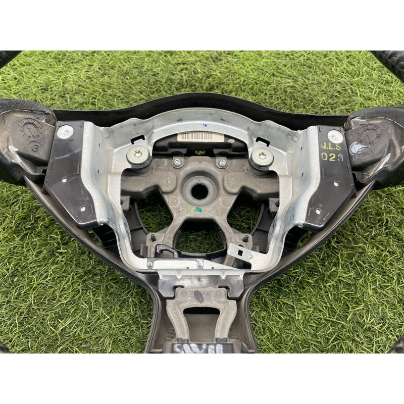Кермо (салон) Nissan Juke F15 2013 1.6 484301kb1c