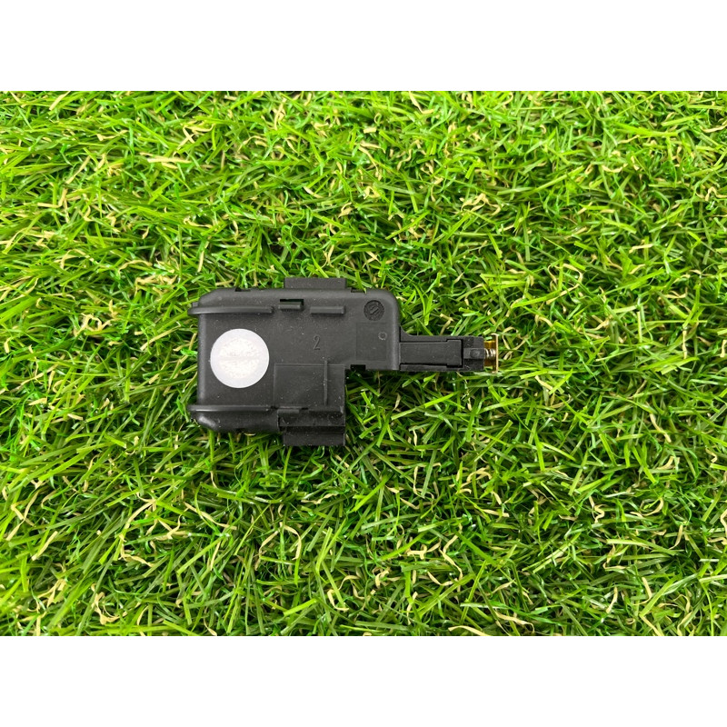 Датчик влажности воздуха (электрика / датчики) Audi Q5 8R 2012 3.2 CALB 8K0907658E