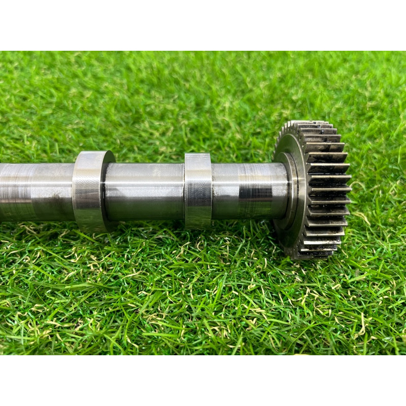 Распредвал впускной (двигатель и элементы) Volkswagen Touareg II NF 2013 3.0 TDI 059109021FF