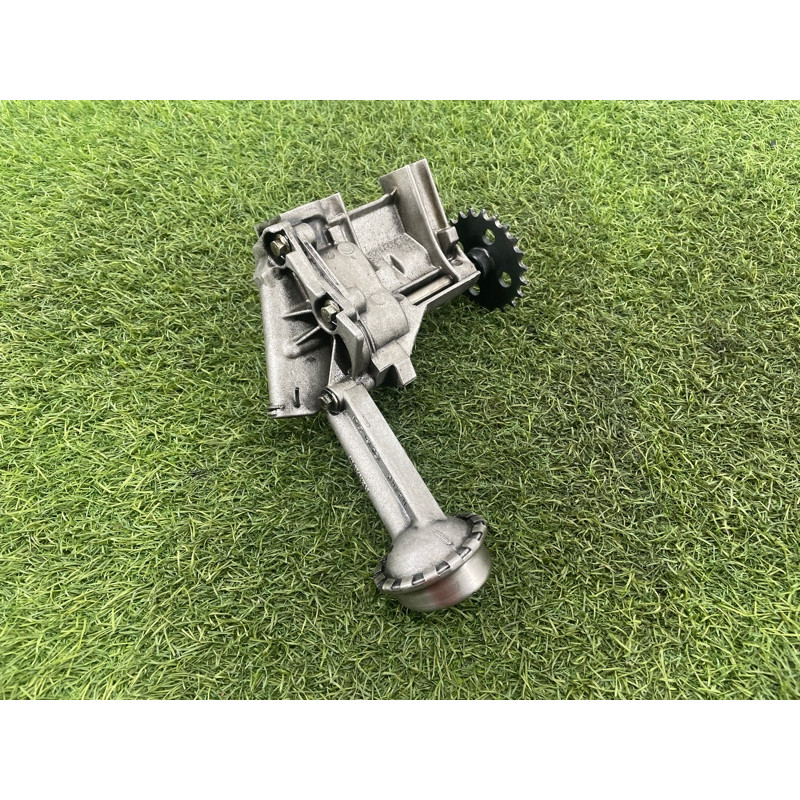 Маслонасос (двигатель и элементы) RENAULT Megane 3 1.5 150108334R