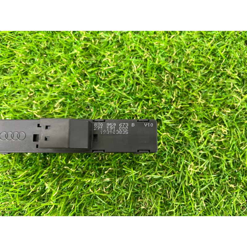 Блок кнопок (электрика / кнопки) Audi Q5 8R 8R0959673BV10