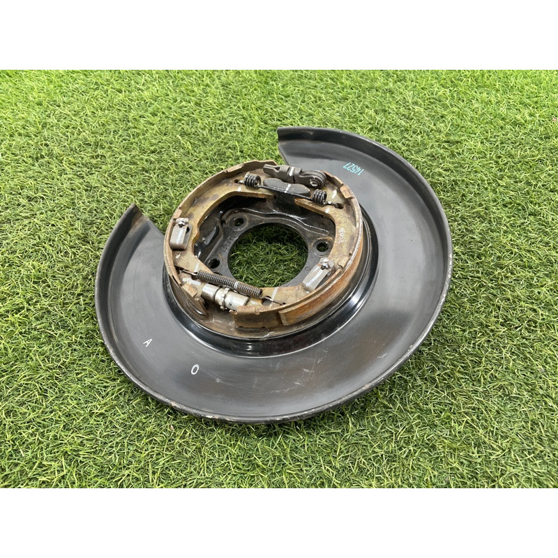 Пыльник тормозного диска (тормозная система) KIA Optima TF 2015 2.4 582703Q100