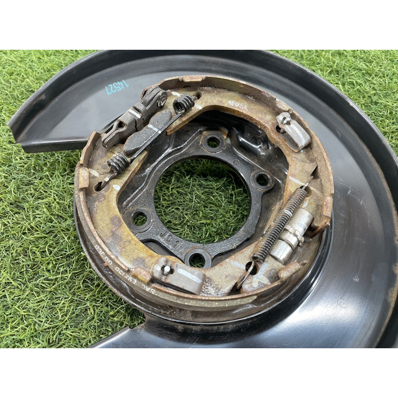 Пыльник тормозного диска (тормозная система) KIA Optima TF 2015 2.4 582703Q100