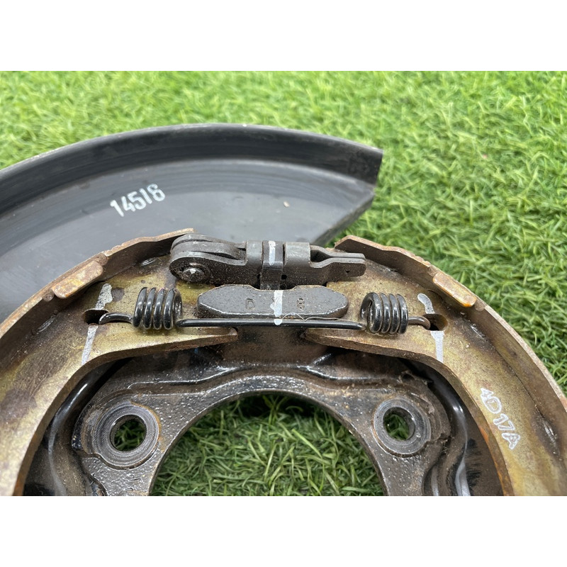 Пильовик гальмівного диска (гальмівна система) KIA Optima TF 2015 2.4 582503Q100