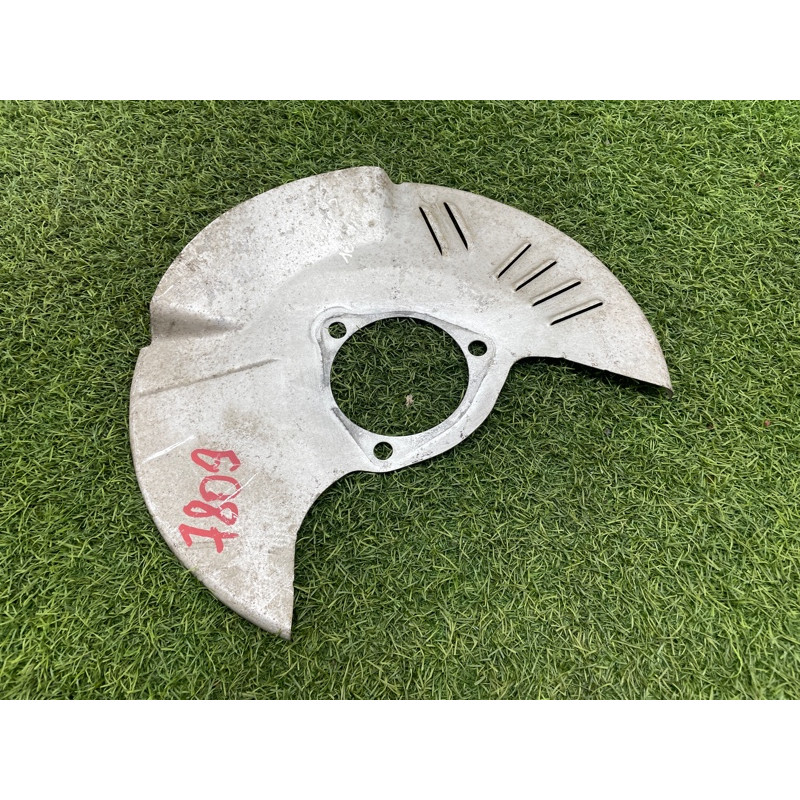 Пыльник тормозного диска (тормозная система) Cadillac Xt5 1 2016 3.6 23334436