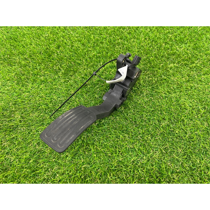 Педаль газа (электрика двигателя) Nissan Juke F15 2011 1.6 180021KM0A