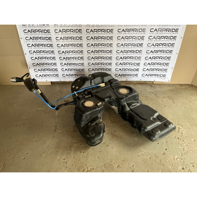 Топливный бак (топливная система) Volkswagen Touareg II NF 2013 3.0 TDI 7P6201075K