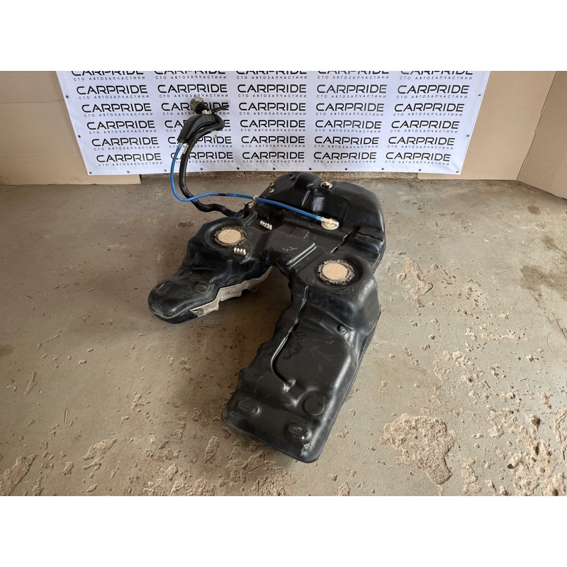 Топливный бак (топливная система) Volkswagen Touareg II NF 2013 3.0 TDI 7P6201075K