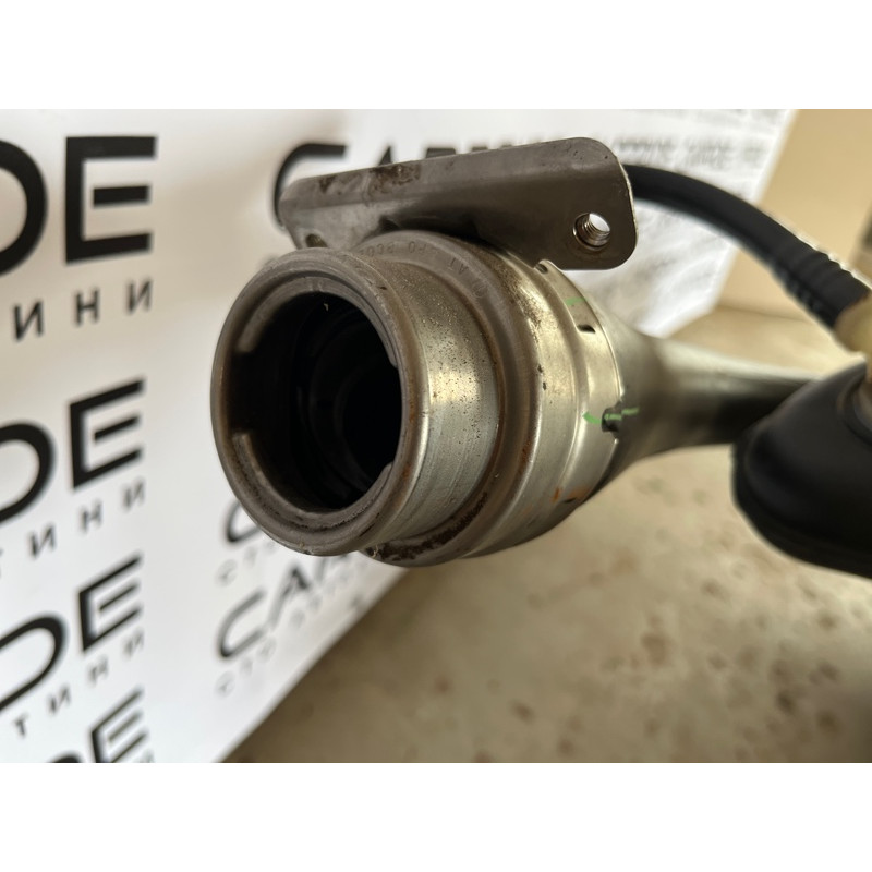 Топливный бак (топливная система) Volkswagen Touareg II NF 2013 3.0 TDI 7P6201075K