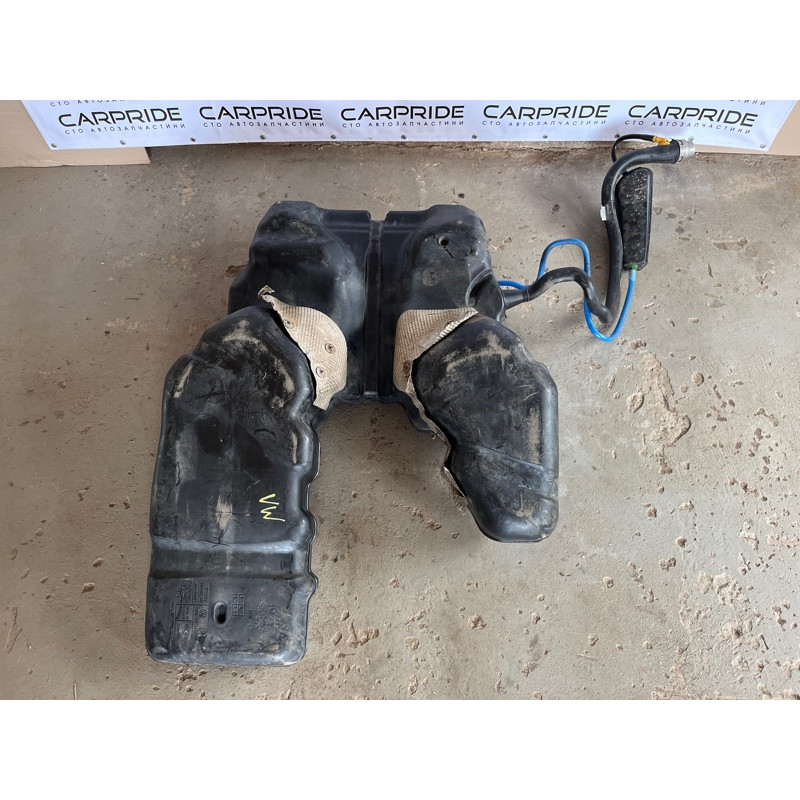 Топливный бак (топливная система) Volkswagen Touareg II NF 2013 3.0 TDI 7P6201075K