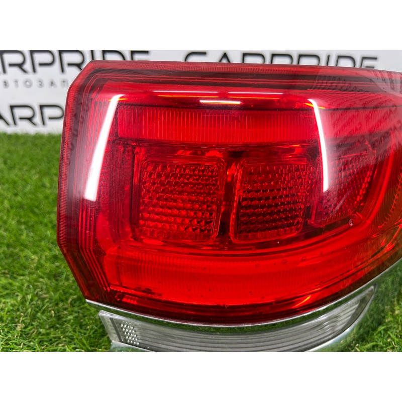 Задний фонарь (оптика) Jeep Grand Cherokee WK2 2018 3.6 68110016AF