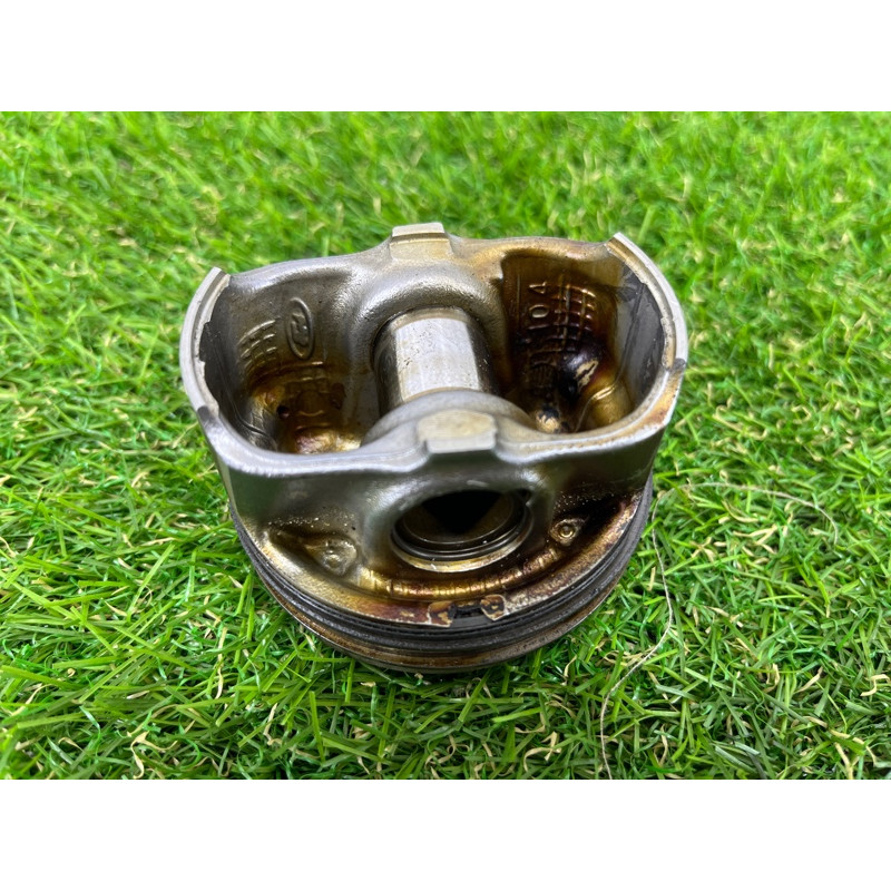 Поршень (двигатель и элементы) FORD Focus MK3 2016 1.0 CM5Z6108D