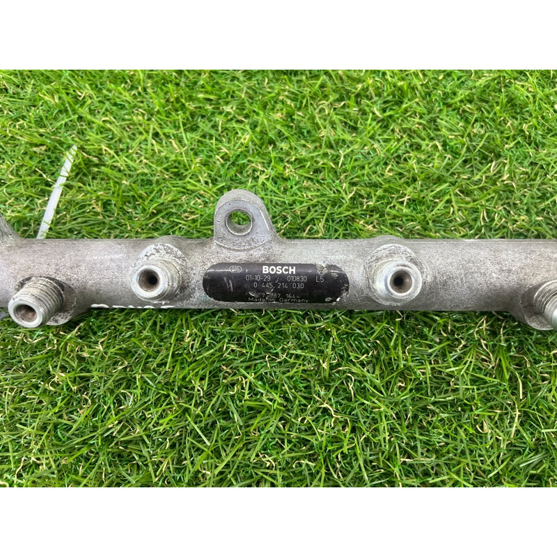 Топливная рампа (топливная система) BMW 3-series E90 13537787164