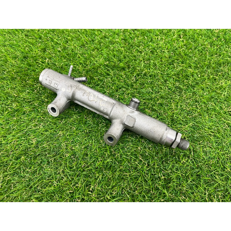 Топливная рампа (топливная система) Volkswagen Touareg II NF 2013 3.0 TDI 059130090CN