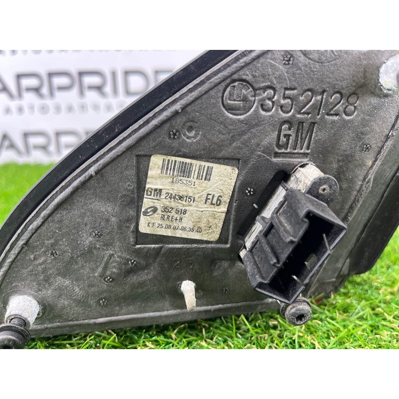 Зеркало (стекла и зеркала) Opel Vectra C 2008 1.9 D 24436151