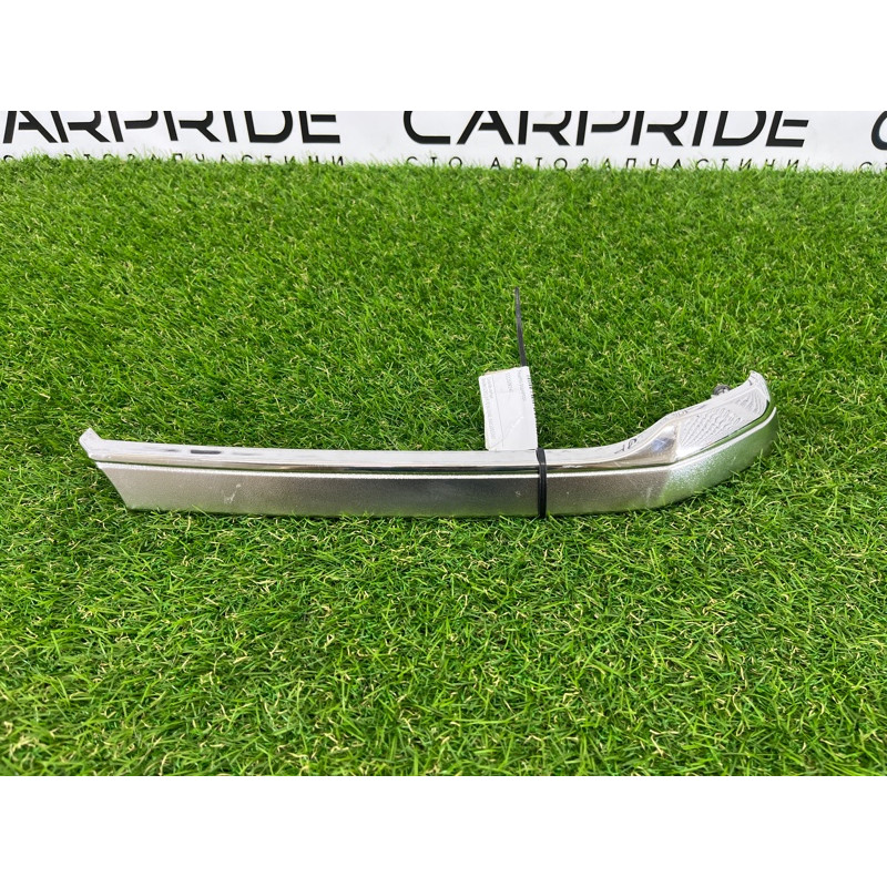 Молдинг решетки радиатора (кузов и элементы) Toyota Hilux GUN125 531260K040