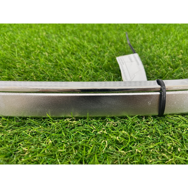 Молдинг решетки радиатора (кузов и элементы) Toyota Hilux GUN125 531260K040