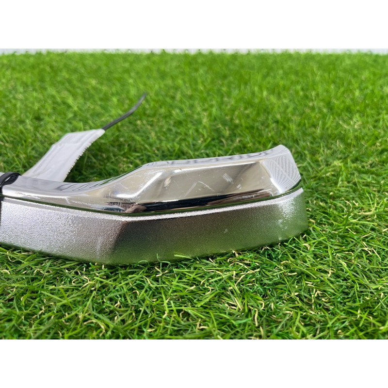 Молдинг решетки радиатора (кузов и элементы) Toyota Hilux GUN125 531260K040