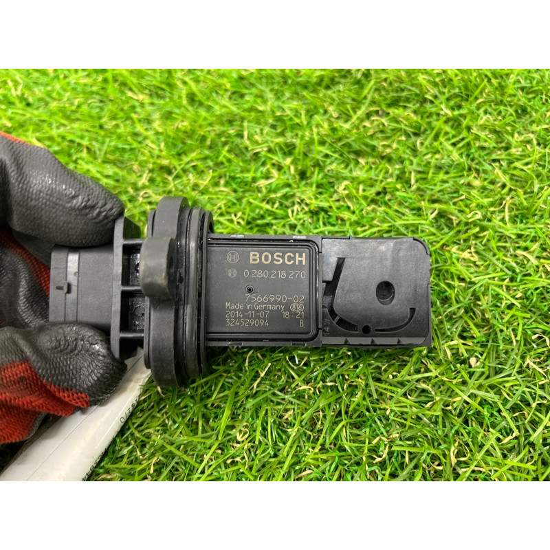 Датчик массового расхода воздуха (электрика двигателя) BMW 5-series F10 2013 N63B44 13627566990