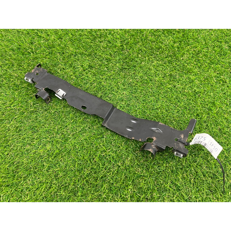 Кронштейн (двигатель и элементы) BMW 5-series F10 2013 N63B44 13717577453