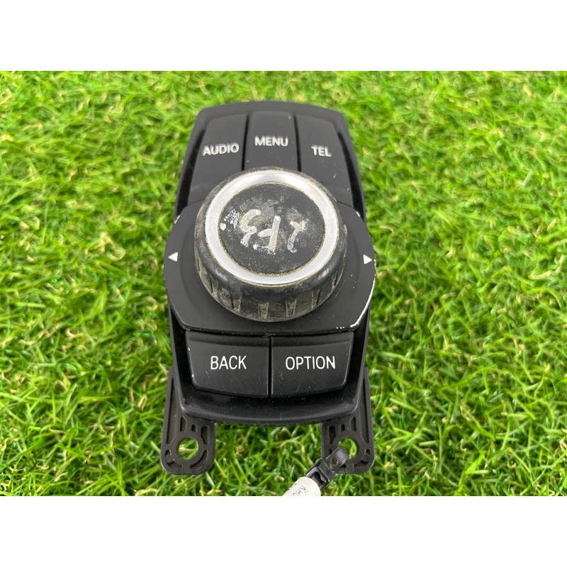 Блок кнопок мультимедіа (електрика / блок управління) BMW 3-series F30 2013 N47D20 65829261704