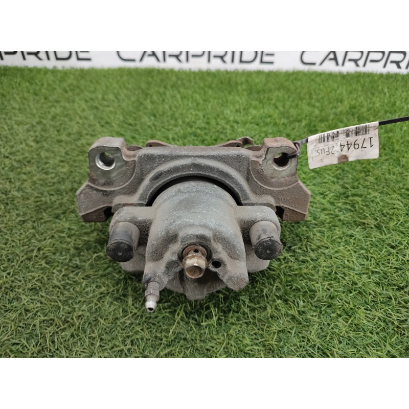 Суппорт тормозной (тормозная система) FORD Fusion MK5 2013 2.0 Hybrid DG9Z-2B120-A