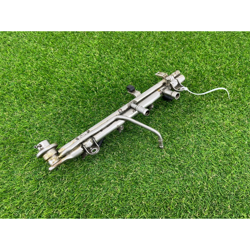 Топливная рампа (топливная система) BMW 3-series E46 13531438215