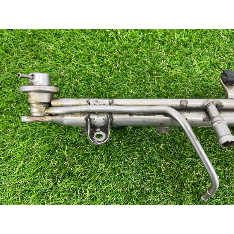 Топливная рампа (топливная система) BMW 3-series E46 13531438215