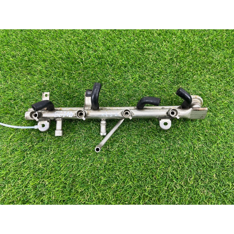 Топливная рампа (топливная система) BMW 3-series E46 13531438215